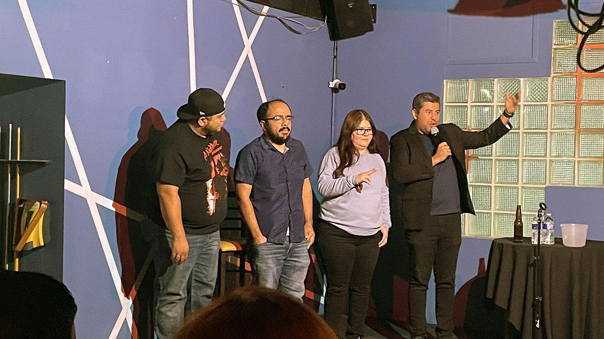 Éxito Rotundo en el Debut del Stand-Up Comedy en el Bar Bancali: Risas, Diversión y Buen Ambiente